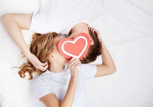 东莞市婚姻调查：女人出轨和情人同居算重婚罪吗